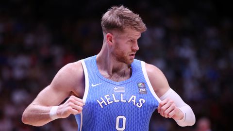 Εurobasket 2025: Με Αντετοκούνμπο και Σλούκα η Εθνική - Εκτός ο Γουόκαπ