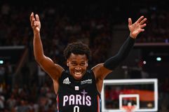 Πρωταθλήτρια η Παρί με μαγικό Σορτς!