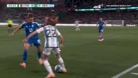 «Χορεύει» την αντίπαλη άμυνα η Μπανίνι σε επίδειξη υψηλής τεχνικής