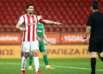 Κοντά στον πρώην άσο του Ολυμπιακού Αλμπέρτο Μποτία βρίσκεται η Κηφισιά!