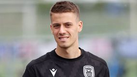 Ο Κωνσταντέλιας έφυγε από το ξενοδοχείο και όλα είναι ανοιχτά