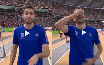 Η χειρονομία και η γκριμάτσα του Τεντόγλου στην παρουσίασή του!(vid)