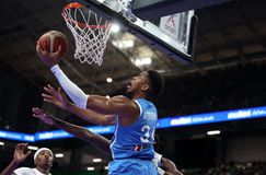 Η Εθνική έπεσε ηρωικά κόντρα στη Γαλλία και πλέον φουλάρει για EuroBasket