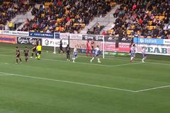 Απέδρασε με γκολ στις καθυστερήσεις η Ελσίνκι από την έδρα της Σεϊναγιόεν