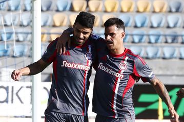 Έσπασε την... κατάρα των ημιχρόνων και πήρε το «διπλό» ο Ολυμπιακός