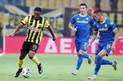 LIVE: ΑΕΚ - ΠΑΝΑΙΤΩΛΙΚΟΣ 