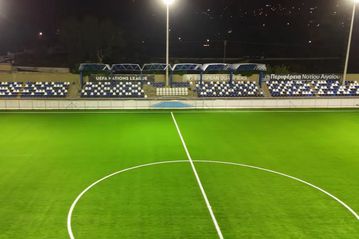 Τα εντυπωσιακά πλάνα από το ανακαινισμένο γήπεδο της Ελλάς Σύρου στην Ερμούπολη (vid)