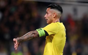 Με Πόνσε και Μουκουντί αλλά χωρίς Αραούχο η αποστολή της ΑΕΚ για την Μασσαλία