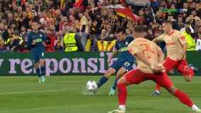 Στο αριστερό δοκάρι το πλασέ του Λοθάνο