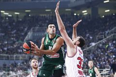 Αυτοί είναι οι διαιτητές του Ολυμπιακός - Παναθηναϊκός στο ΣΕΦ