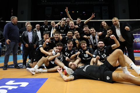 Με φόρα μπήκε ο ΠΑΟΚ στη Volley League με σούπερ Κοκκινάκη, Κόλεφ
