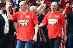 Οργισμένη απάντηση της ΚΑΕ Ολυμπιακός: «Κάποιοι ονειρεύονται εμφύλιους, απλώς και μόνο για να έχουν λόγο ύπαρξης...»