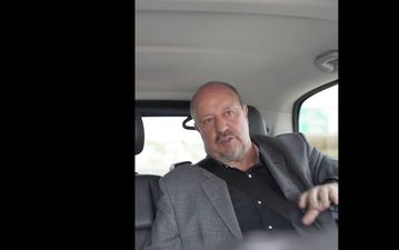 Στην Ελλάδα για τον Παναθηναϊκό ο Μπενίτεθ - Το βίντεο της άφιξής του (vid)