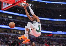 Ο Αντετοκούνμπο στο... δρόμο για το μεγάλο Milestone: Πότε θα ξεπεράσει τους 30.000 πόντους στο NBA! (vids)