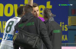 O Βεργέτης έδειξε κίτρινη κάρτα στο... ιατρικό τιμ του Παναθηναϊκού (vid)