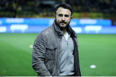 «Ντου» Καρυπίδη σε Λανουά: «Ή δεν ξέρεις τι γίνεται με τους διαιτητές ή μας κοροϊδεύεις»