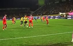 Φουλ επίθεση από τον Άρη: «Τι εννοείτε κύριε Λανουά;» (vid)