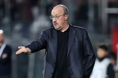 Δεν έχεις πέναλτι, δεν έχεις κόκκινες, έχεις Μπενίτεθ