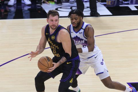 Σπουδαία νίκη για τους Λέικερς στο Σολτ Λέικ Σίτι επί των Τζαζ με «σούπερ» Ντόντσιτς