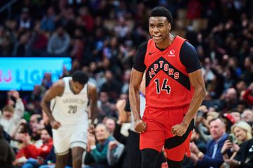 Με νίκες συνεχίζουν οι Ράπτορς, Καβαλίερς και Χοκς