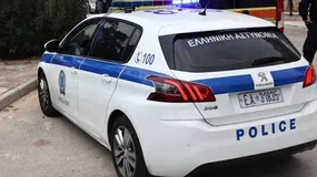 Συνελήφθησαν 5 ανήλικοι και ένας ενήλικας οι οποίοι διέρρηξαν κοινωνικό φαρμακείο στις Αχαρνές