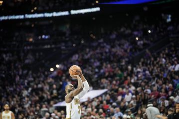 Ο Τζέιλεν Μπράουν οδήγησε τους Σέλτικς στη νίκη επί των αποδεκατισμένων Μάτζικ