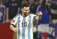 Ο Λιονέλ Μέσι έγινε.... Μεσιπόπουλος (pic)