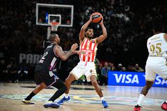 Τρομερός Μπάτλερ «άγγιξε» δύο ρεκόρ στο ματς Παρί - Ερυθρός Αστέρας