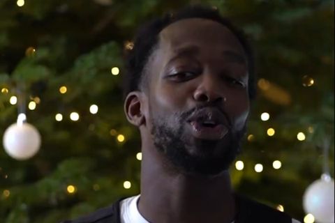 Χριστουγεννιάτικες ευχές από τους παίκτες του ΠΑΟΚ με... ελληνική «πινελιά» (vid)