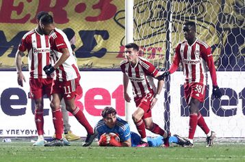 Ο φοβερός Τζολάκης έστειλε τον Ολυμπιακό στα ημιτελικά (0-1)