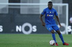 Κοντά σε Γάλλο αμυντικό μέσο ο Παναιτωλικός - Ξεκίνησε στην Ακαδημία της Παρί Σεν Ζερμέν