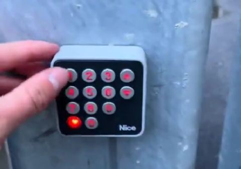 Ασύλληπτο περιστατικό: Άντρας... μπούκαρε ανενόχλητος στο γήπεδο της Αταλάντα