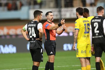 Οι φάσεις που διαμαρτύρεται o Παναιτωλικός για το παιχνίδι του με τον ΟΦΗ- Τα πέναλτι και η κόκκινη (Vids)