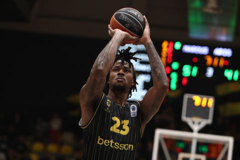 Δανεικός στη Μερσίν ο Ίνοκ