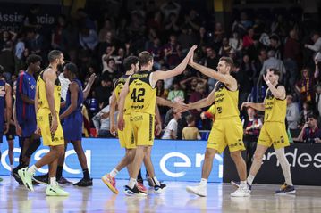 Απρόσμενη ήττα για την Μπαρτσελόνα πριν τον Ολυμπιακό