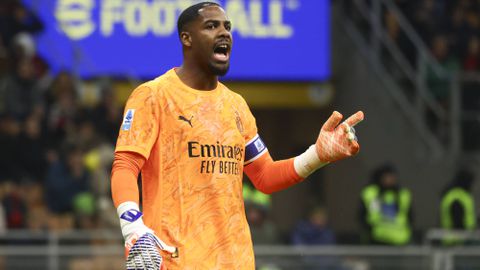 Ο Μάικ Μενιάν «δένει» στη Μίλαν έως το 2031