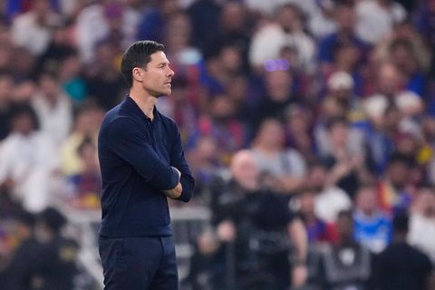 Οι Ισπανοί βλέπουν ήδη τις πρώτες επαφές της Λίβερπουλ με τον Τσάμπι Αλόνσο