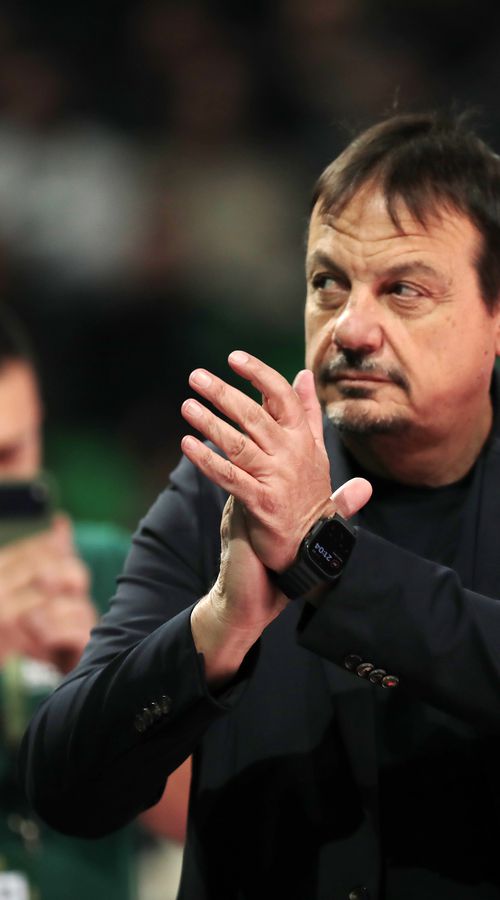 Ο Αταμάν πέρασε τον Πασκουάλ και... κυνηγά Ομπράντοβιτς!