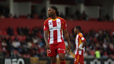 Νέοι μπελάδες για Σεμέδο: Γυναίκα τον κατηγορεί για σωματική βία - «Τέσσερις άνδρες με κρατούσαν, αυτός είχε το χέρι του στο στόμα μου»