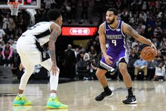 Τότε φτάνει στην Αθήνα για λογαριασμό του Ολυμπιακού ο Κόρι Τζόσεφ