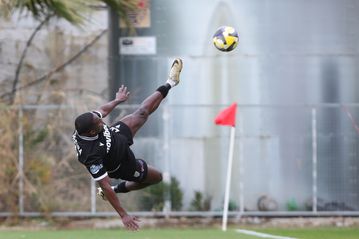 Η Καλαμάτα... έκλεισε στην κορυφή