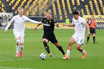 «Αυτοκτόνησε» ο Άρης, αποφασιστικό βήμα Λεβαδειακού για Ευρώπη!