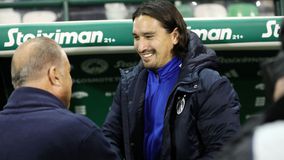 Παναθηναϊκός - Κηφισιά: Η χειραψία του Τερίμ με τον Λέτο