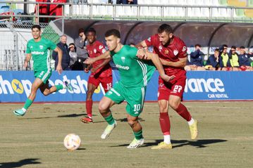 Ξεκινάει από... νωρίς το ΑΕΛ - Λεβαδειακός: «Ευελπιστούμε οι παίκτες του Λεβαδειακού να μην πιστέψουν ότι η περιοχή αποτελεί κολυμβητική πισίνα»