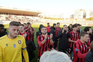 Η αποστολή της Παναχαϊκής έφτασε στο αεροδρόμιο μετά τον εγκλωβισμό!