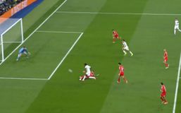 Το πέναλτι που δεν έδωσε ο Βίντσιτς στο Ρεάλ Μαδρίτης - Μπενφίκα (vid)