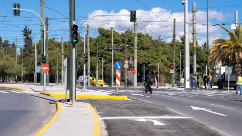 Το φανάρι που θα μειώσει την κίνηση περιμετρικά της Πλατείας Συντάγματος