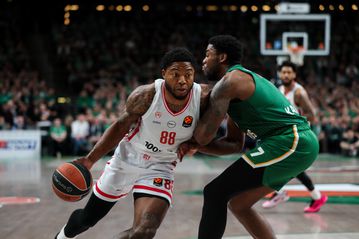 Η απίθανη εμφάνιση του Ταϊρίκ Τζόουνς στο Κάουνας