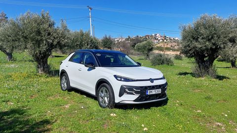 Οδηγούμε στην Ελλάδα το νέο Volkswagen T-Roc 1.5 eTSI