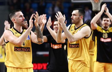 H βαθμολογία της Basket League: Σκαρφάλωσε στην τρίτη θέση η ΑΕΚ, πέμπτη ήττα για Παναθηναϊκό